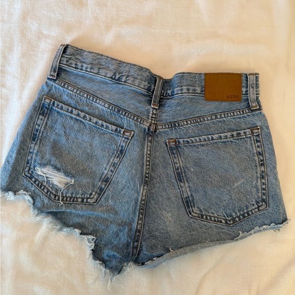 Aeropostale Women’s Distressed Jean Shorts - Picture 5 of 6